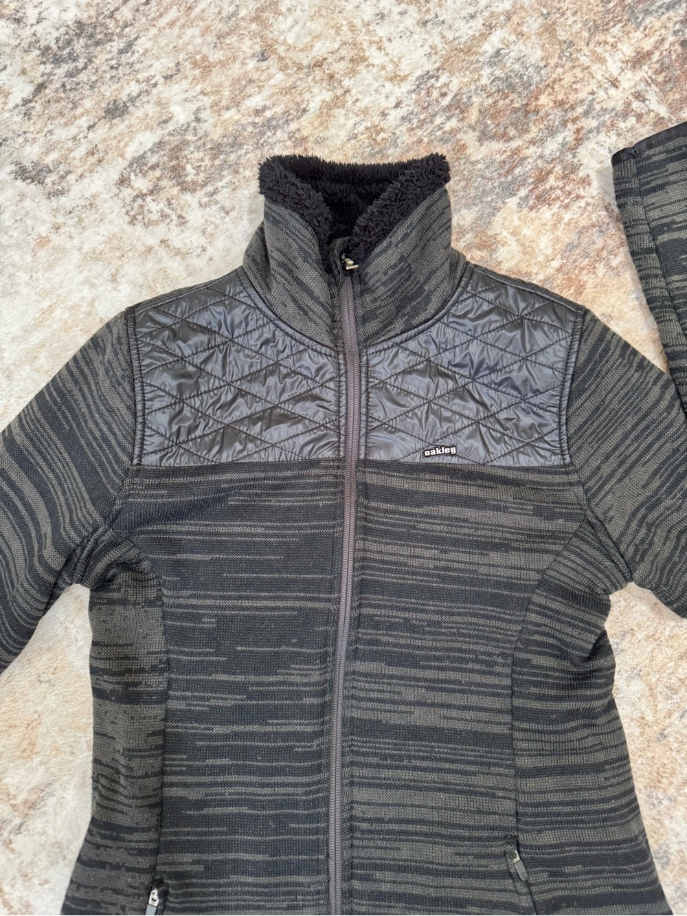 Oakley Black Quilted-Yoke Full Zip Utility Hybrid Fleece Jacket Cabincore Gorp